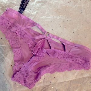 Brand New VICTORIA’S SECRET sexy tassel thong pink/purple size Small